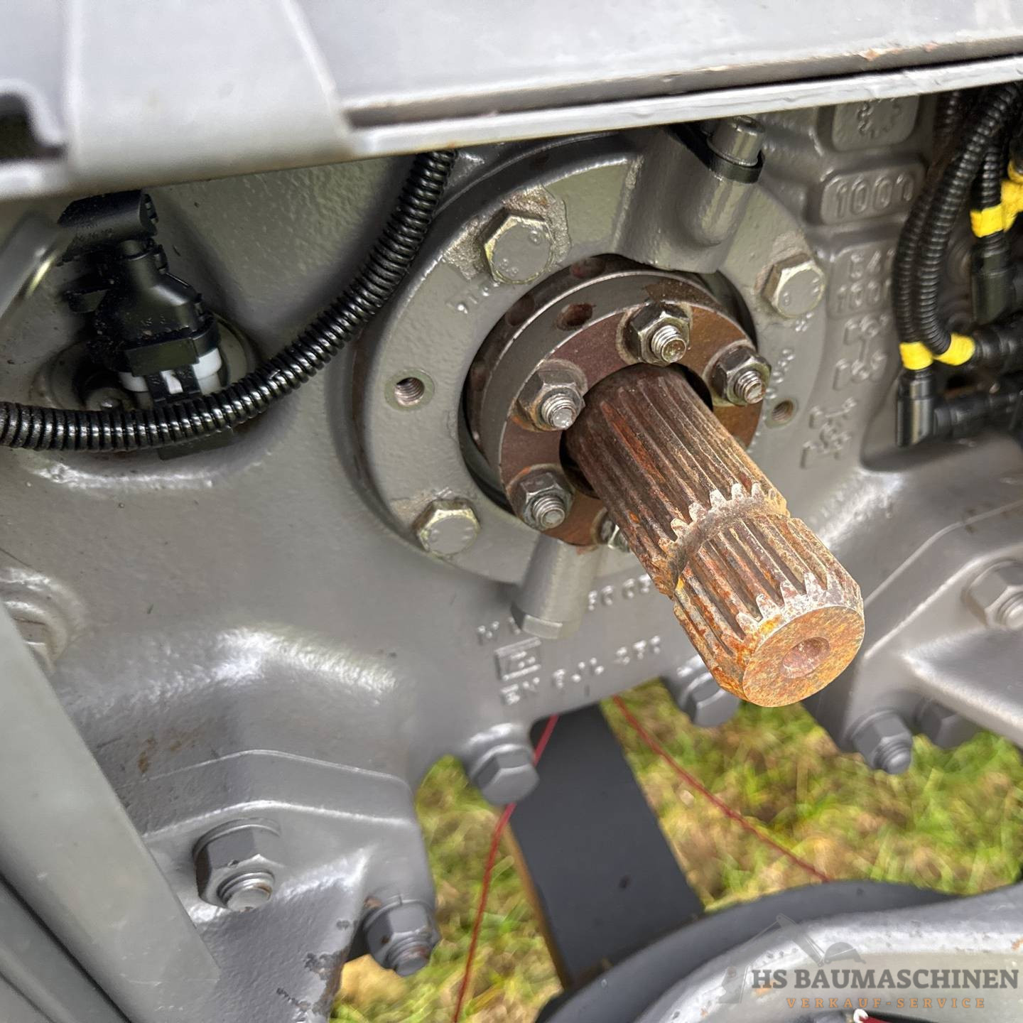 Fendt 824 Vario S4 ProfiPlus – Bild 10