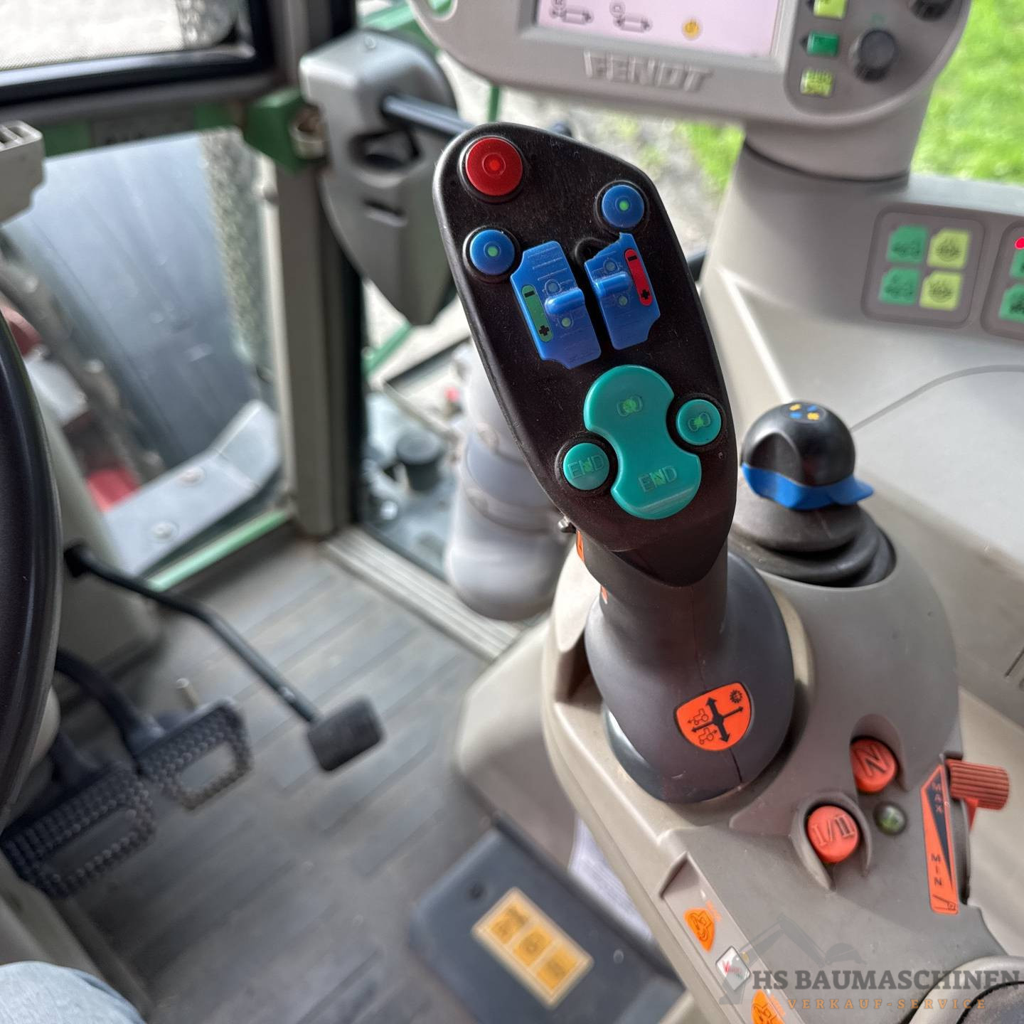 Fendt 412 Vario TMS – Bild 8