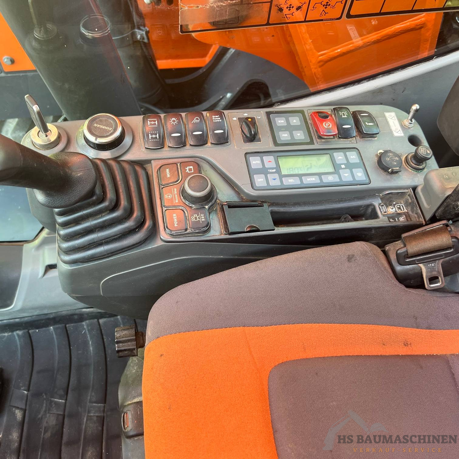 Doosan DX165W-5 – Bild 6