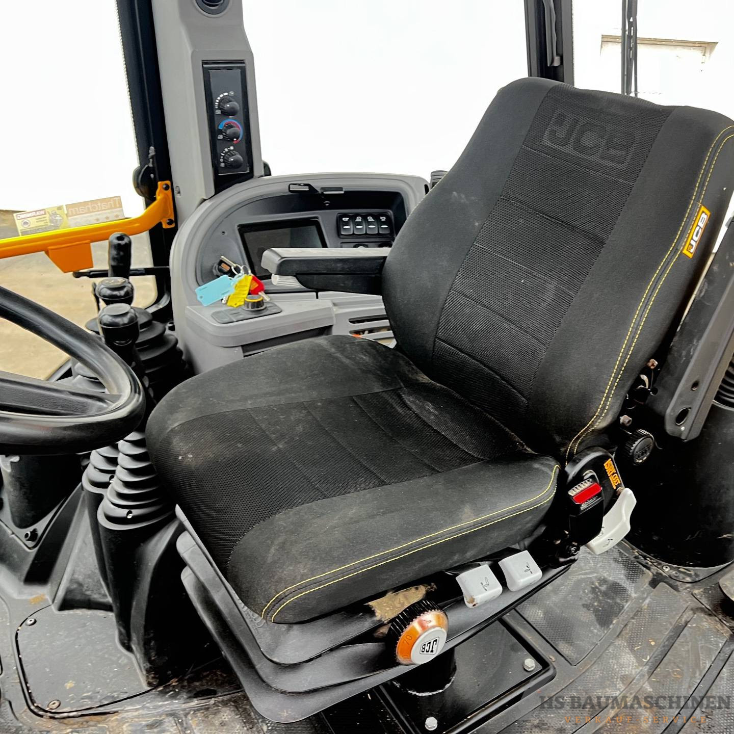 JCB 3CX 4x4 – Bild 5
